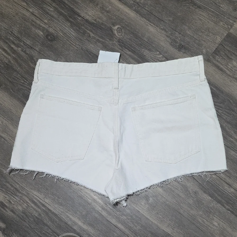 NWT Madewell White Raw-Hem Denim Cutoff Shorts - Women Size 32 - Picture 5 of 6